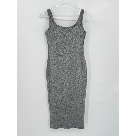 Vuori Halo Essential Tank Midi Dress Activewear Gray Built In Bra Size Small - Picture 3 of 11